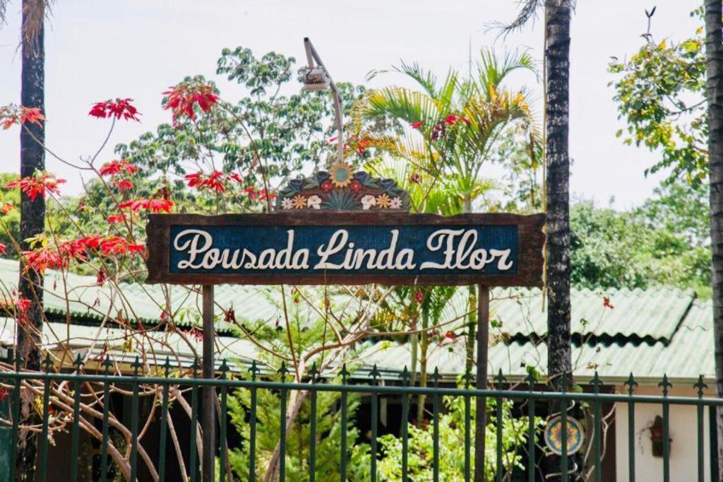 Alto Paraíso de Goiás Pousada Linda Flor Bed & Breakfast エクステリア 写真